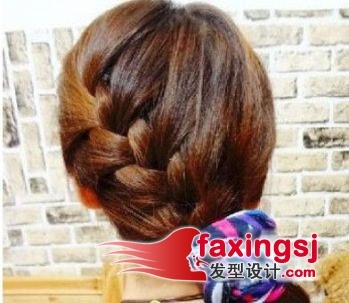 韩式发髻DIY,最经典的扎法