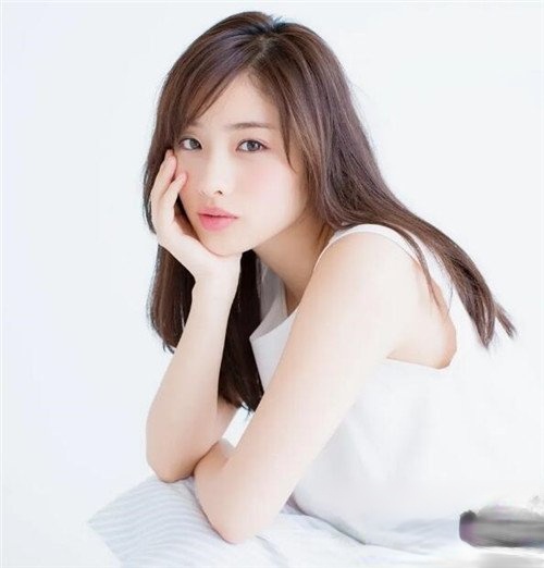 石原里美新剧造型 十元发型谁剪谁美