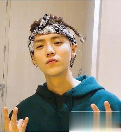 ¹�Ϸ���ͼƬ������ ��С��������Ů��