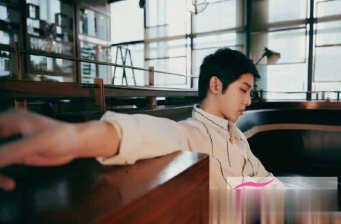 ������������»���� ���Ķ���˧��ʮ��_�������з�����Ʒ���ͼƬ�����������Ż���