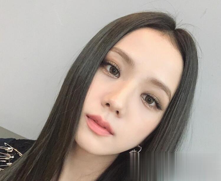 BLACKPINKŮ�ų�Ա�����̵� 5���ճ�ʱ�з��Ͱ�������������_�������з�����Ʒ���ͼƬ�����������Ż���